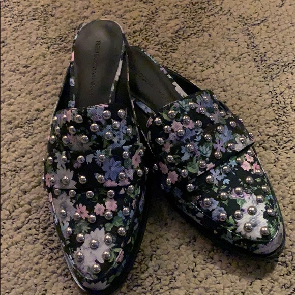 Rebecca Minkoff Shoes - Rebecca Minkoff Mules size 6 Rebecca Minkoff Shoes - Rebecca Minkoff Mules size 6